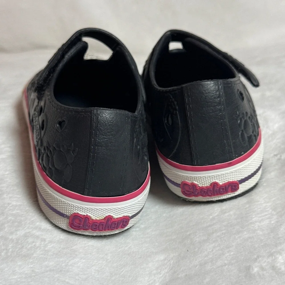 Sketchers Foamies Bling Toe Slip On Girl's‎ Flower Impression Shoes Size 2